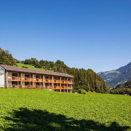 Hapimag Ferienwohnungen Andeer Clugin Экстерьер фото